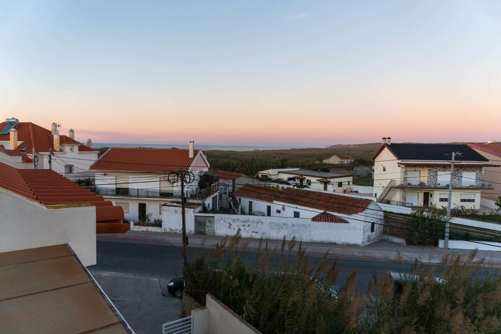 Apartments Baleal: Balconies And Pool Ferrel  Extérieur photo