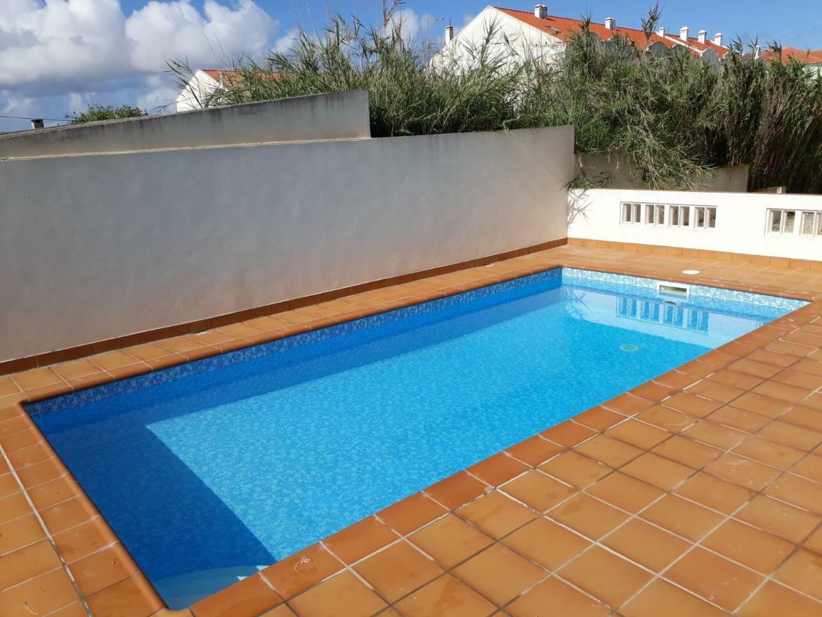 Apartments Baleal: Balconies And Pool Ferrel  Extérieur photo