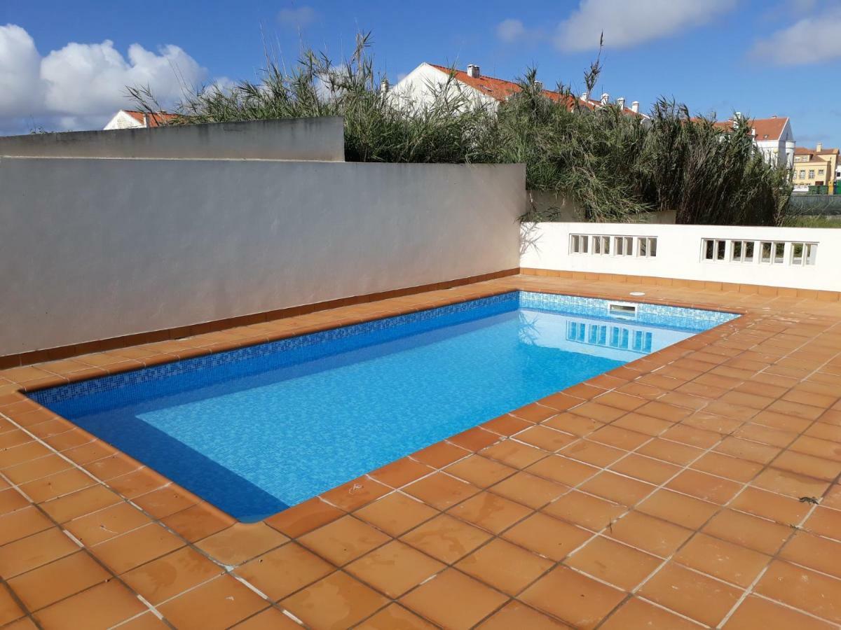 Apartments Baleal: Balconies And Pool Ferrel  Extérieur photo
